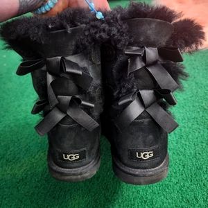 UGG black Bailey bow